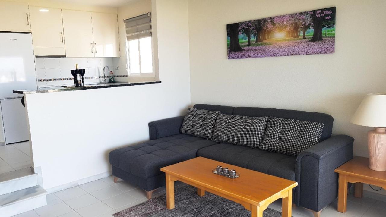 Rancho B 10 Apartment ฟูเอนฮิโรลา ภายนอก รูปภาพ