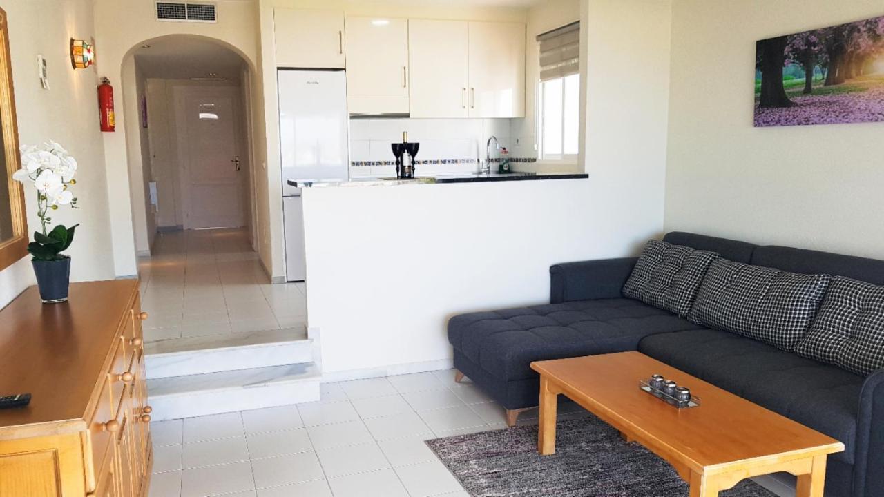 Rancho B 10 Apartment ฟูเอนฮิโรลา ภายนอก รูปภาพ